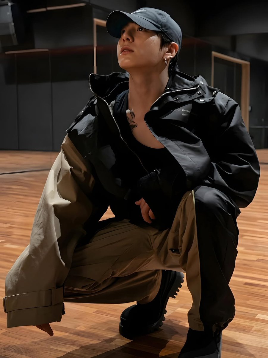 Jungkook79816's tweet photo. #jungkook https://t.co/pJSgiWd7Cx