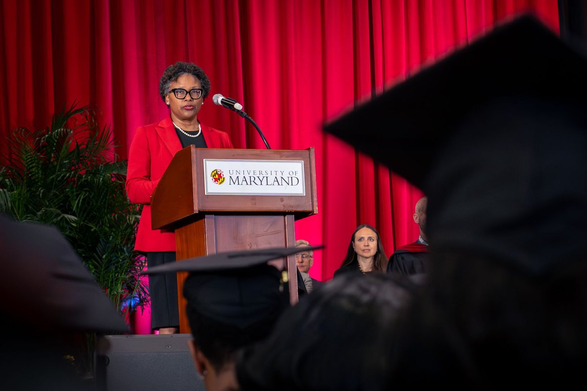 merrillcollege's tweet photo. MPR News featured #merrillmade alum Maria Reeve, our 2026 commencement speaker and a Merrill Hall of Famer, as part of this feature! Reeve is executive director of culture and careers at The Minnesota Star Tribune. 

The segment is moderated by MPR News host Angela Davis, a fellow Merrill Hall of Famer and a member of our Board of Visitors.

Give it a listen: https://t.co/EpCadlH4tI