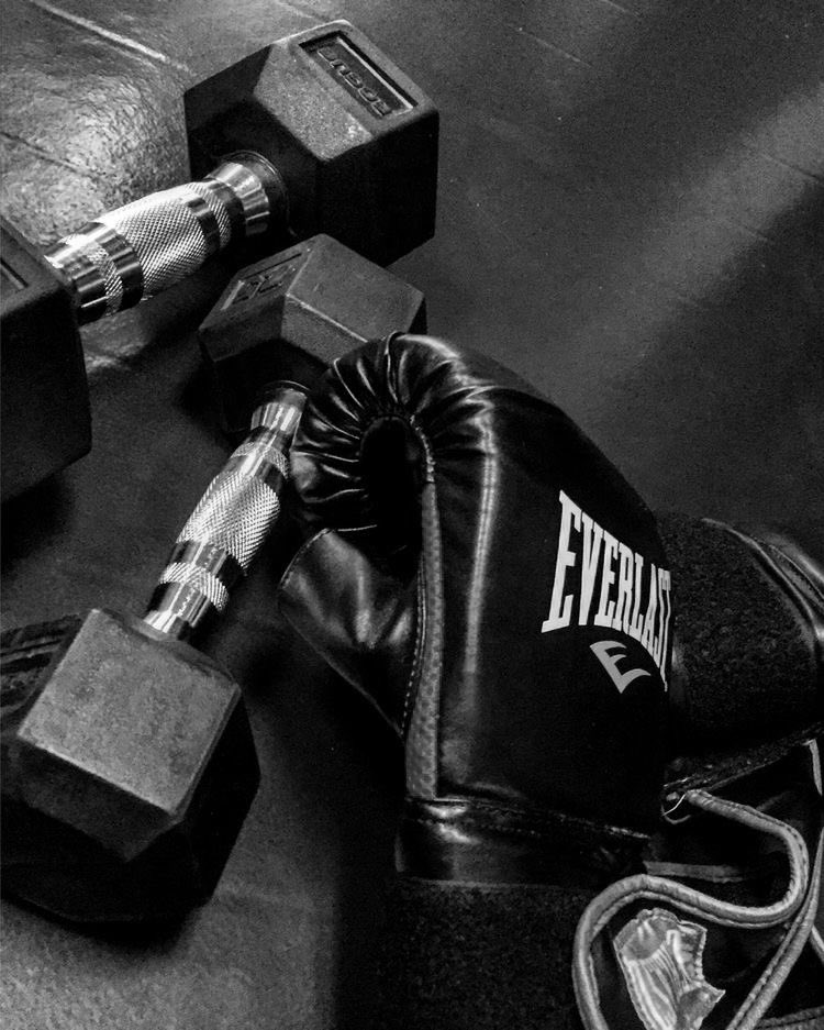 CrownGambit_'s tweet photo. ⠀⠀⠀⠀⠀

                                              —  ❝  힘과 권력 🥊♟️

                                                         #NTLUnity https://t.co/iBQuxbx512