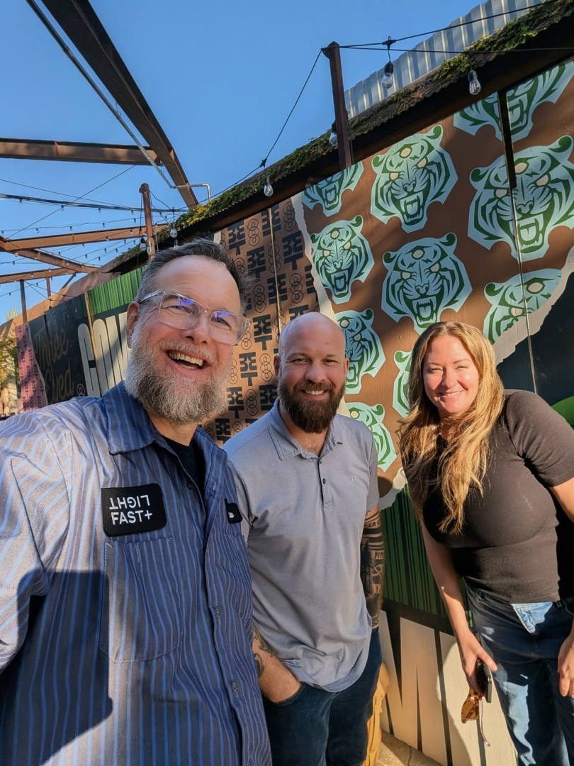 drewmabry's tweet photo. AI's taking center stage. Still doesn't beat sitting across the table from great people. Had hangs with agency owners last night. No one's ready. We'll be fine. We're not in the AI business. We're in the business of helping businesses move forward. LFG. https://t.co/5ywPyaHAud