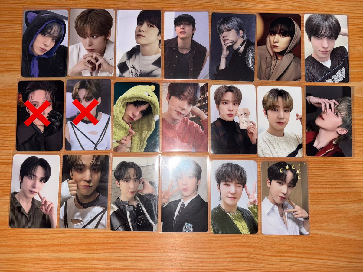 ForJWYoung's tweet photo. WTS ‼️

price / offer by dm 
exc. pack 8k, co shopee https://t.co/8UJnM79Mnq