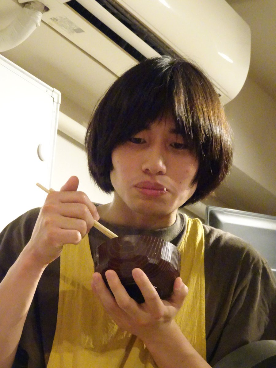 sumire_junlove's tweet photo. 飯がマズくて全然暴飲暴食じゃなかったwww https://t.co/nkJaUAV1Vw