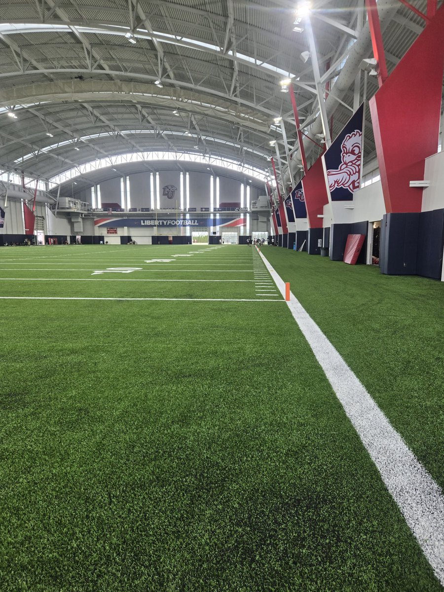 757Johnathon's tweet photo. Had a good time at liberty yesterday came to compete and got better!! https://t.co/5JevpMqRpE