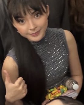 peachmango07's tweet photo. hakotera ng candy hanggang outside world 😭 https://t.co/D7ltaALBGH