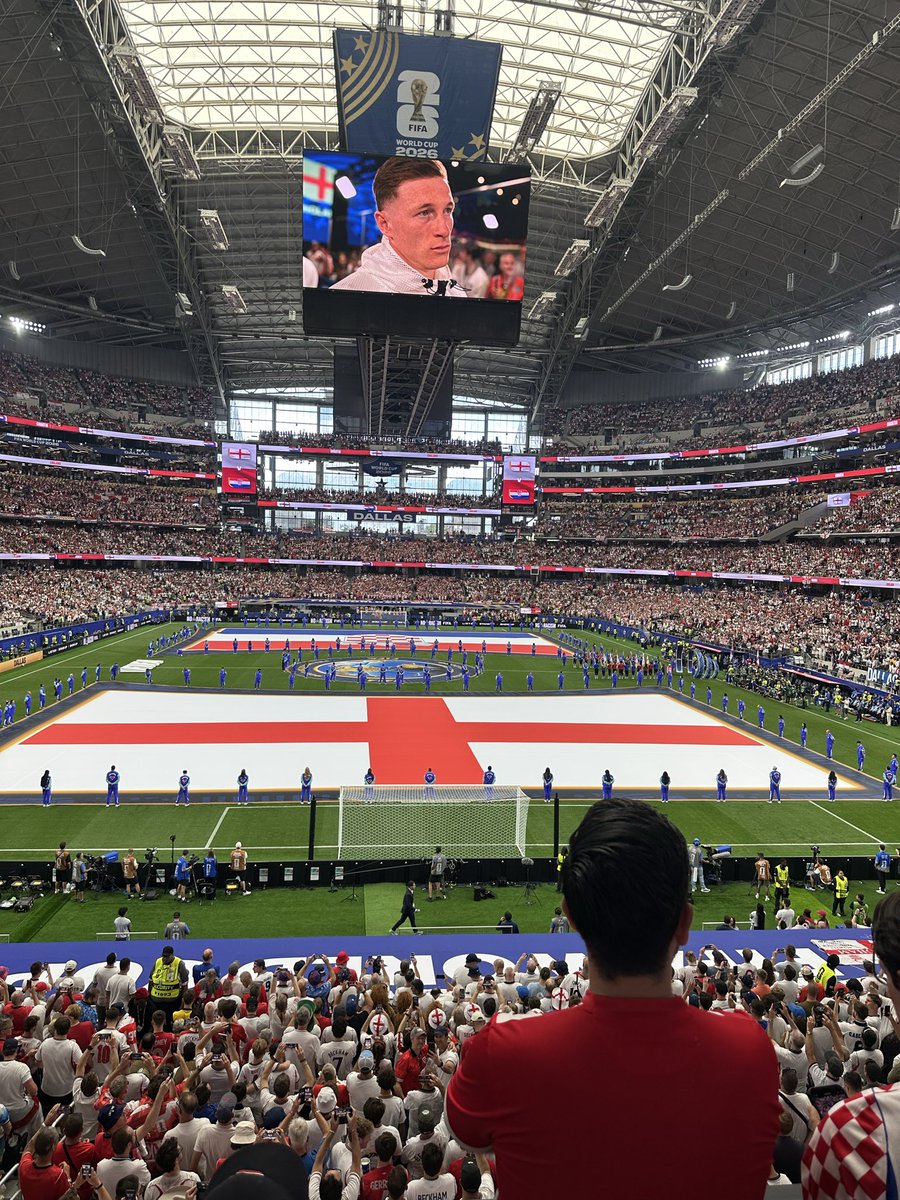 ParksMitchel's tweet photo. Unbelievable trip following England away 🏴󠁧󠁢󠁥󠁮󠁧󠁿🇺🇸 https://t.co/BmyIlQPzrZ