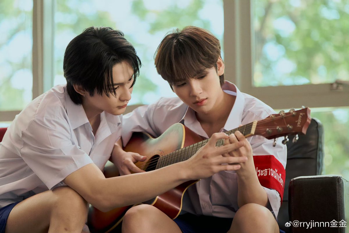 ทก.🤍 ♡̷̷̷ #20ʟɪsᴛs tweet media