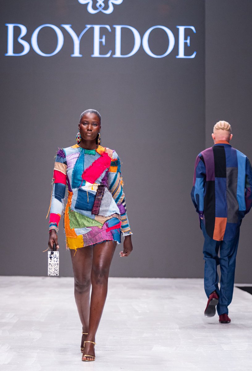 LFW_NG's tweet photo. A closer look at denim on the Lagos Fashion Week 2025 runway.

Patchworked, reconstructed and transformed, the fabric moved beyond the familiar in colorful ways  taking on new shapes and expressions across collections.
Proof that innovation often begins with what we already know. https://t.co/1ws7xnVRry
