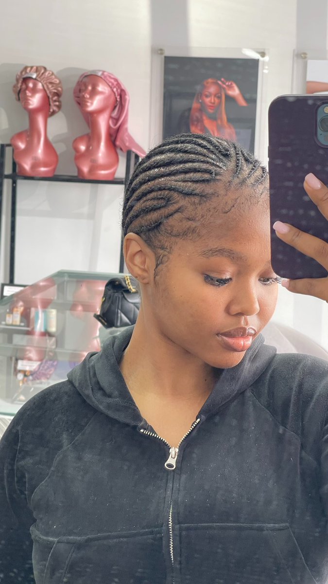 mimidollar___'s tweet photo. I’m Fight for this hair line bafazi https://t.co/md0EitoxhR