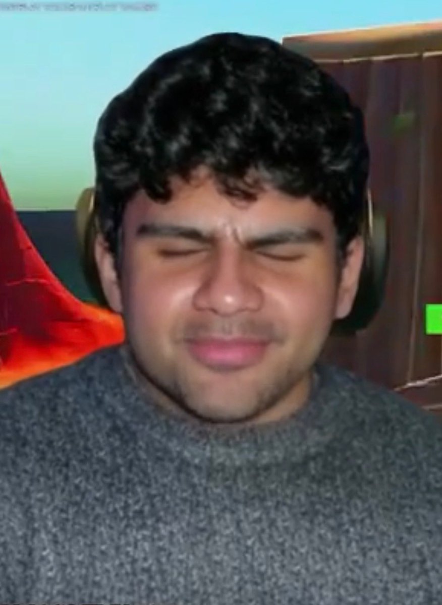 PRMerchant's tweet photo. @Farbow @Arhlzz No blue check, just being a retard for the sake of it https://t.co/YNJvWQiSda