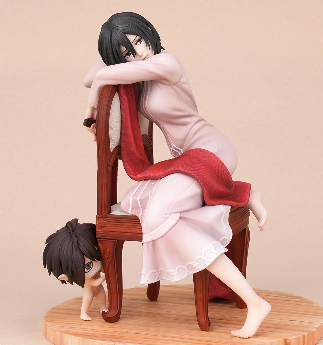 mdemoroha's tweet photo. OH THIS MIKASA FIGURE IS SO BEAUTIFUL https://t.co/aOjM2V96k6