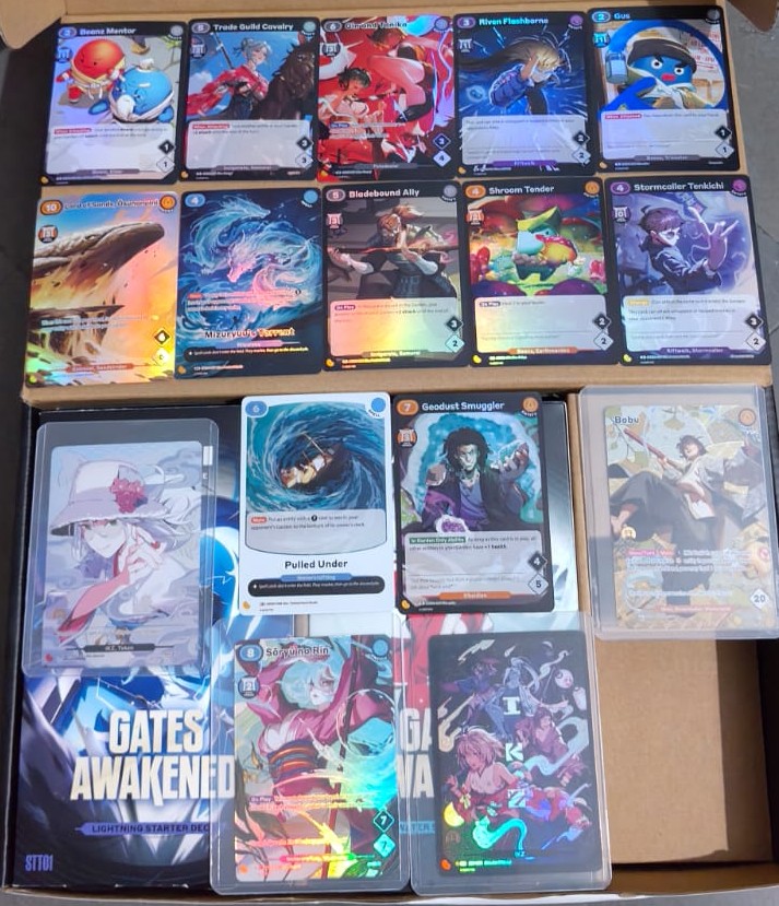 _ichigod_'s tweet photo. All these in my Alley Runner order. Was not expecting a Gin and Tonika🤫
Real good packaging and ngl, these promo cards are too good to miss. Was a good purchase.
IKZ!!!

PS - Haven't mentioned the foil cards present in Starter Decks🙃 https://t.co/K3eplMdXfy