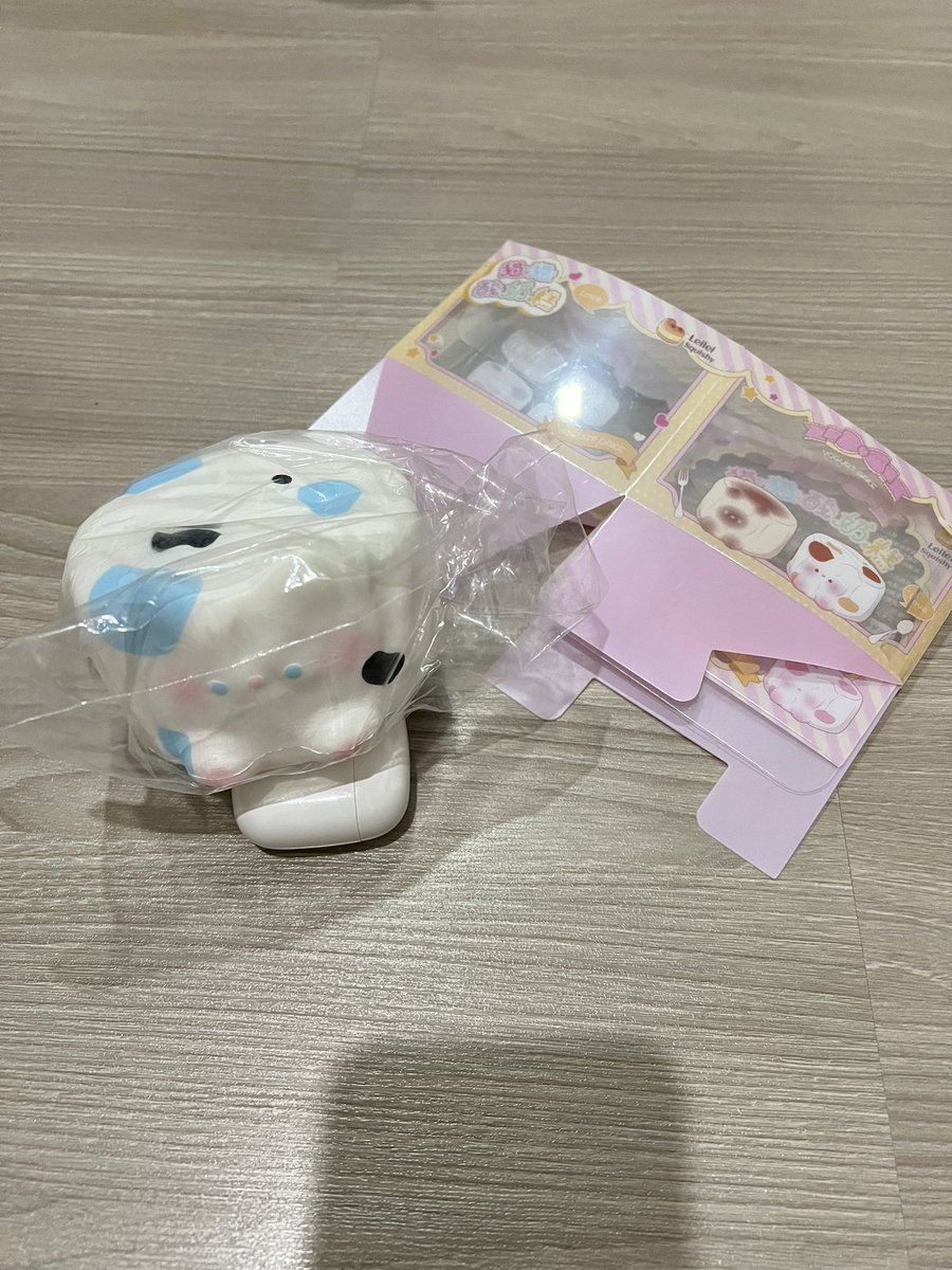 PxnRu's tweet photo. Leilei ไม่ค่อยเห็นใครมี น่ารัก เป็นเค้กโยเกิร์ต
📍220
#ตลาดนัดสกุชชี่ #ส่งต่อสกุชชี่ #สกุชชี่ #kiibru #moozy https://t.co/7w9HAQ4CNn