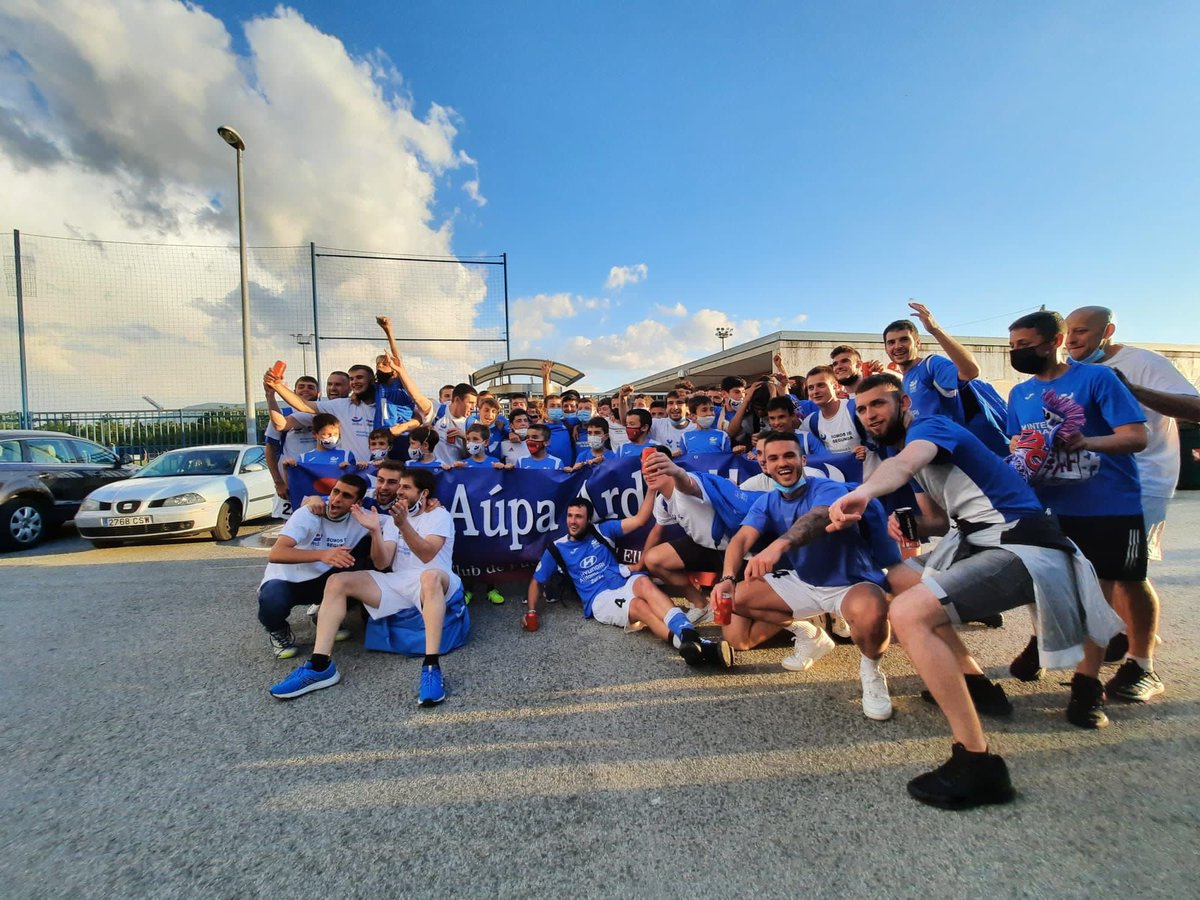 cfardoi's tweet photo. 🔙 Hoy es 19 de junio pero no ESE 19 de junio. 🥺🤩

💙 𝟏𝟗.𝟎𝟔.𝟐𝟏 🤍 https://t.co/UpEvbnaP6k