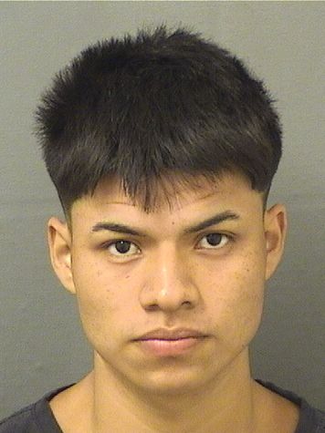 ImmigrantCrimes's tweet photo. 🚨 Palm Beach County, FL: Last week, Ogler Escalante Velazquez was arrested for Lewd or Lascivious Battery - Vivtim 12 to 16 and Lewd or Lascivious Molestation - Victim 12 to 16.

He has an immigration detainer hold.

He is accused of repeatedly assaulting a 14-year-old girl over a two month period.