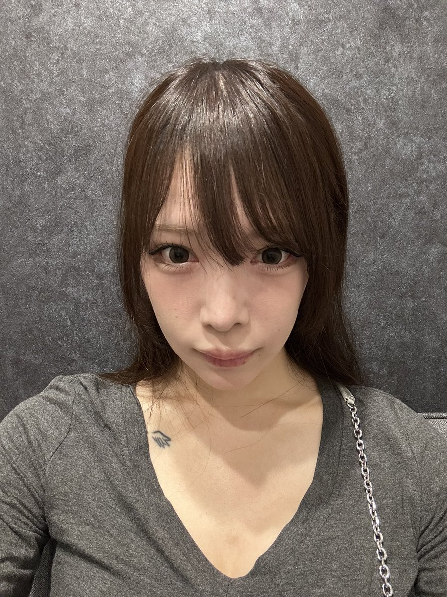 punpunnande's tweet photo. 1、2枚目before   3、4枚目after
糸リフトと頬コケヒアルした
口横のもたつき消えててやばい。全部無加工
糸リフト初めてやったけど即効性神🤩
吉祥寺のTHE LINE CLINIC🌼 https://t.co/h5aaAhNGUh