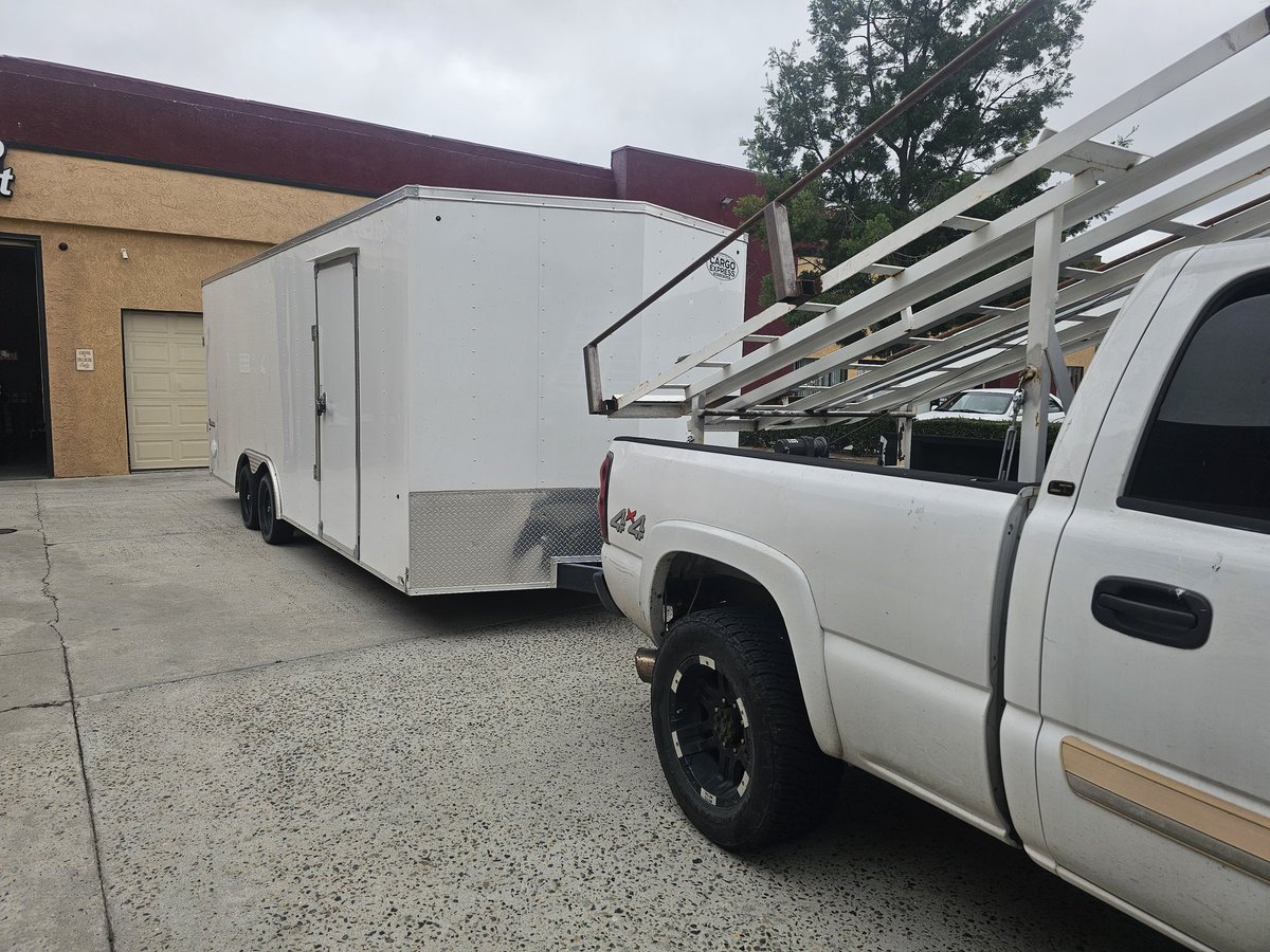007McCrypto1's tweet photo. I've got over 20,000 tablets head to NorCal to set up 3 HUBS! Who needs some? @RSGriffinFDN @AWildSJ @CaptainRG3  @rhmaximalist @desert_van @CrypMvs @CryptoCoffee369 https://t.co/eTKH7tl20l