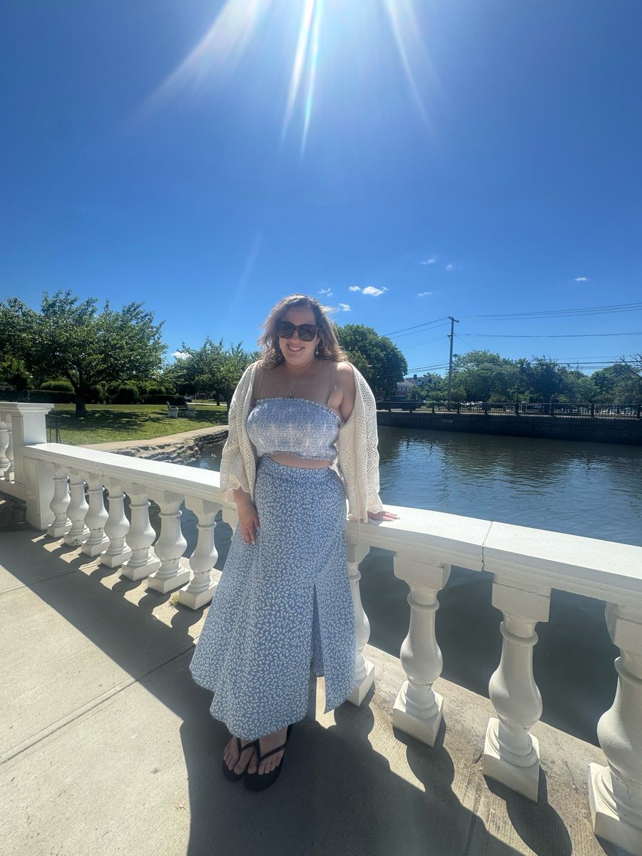 ashleybrookieee's tweet photo. Sunshine ☀️ ❤️ https://t.co/e7UTyFQVyu