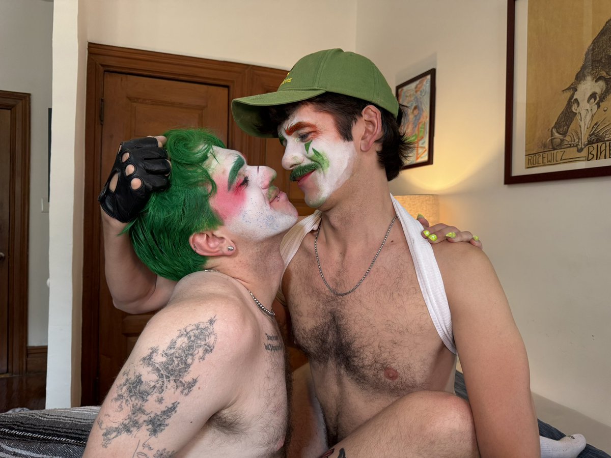 lowkeydisturbed's tweet photo. Helping dad @ShowOffJonah perfect his clowning, how do we look ?🥰
-
Coming soon ⬇️
https://t.co/jEGnEveTf0 https://t.co/ORljdhd26K