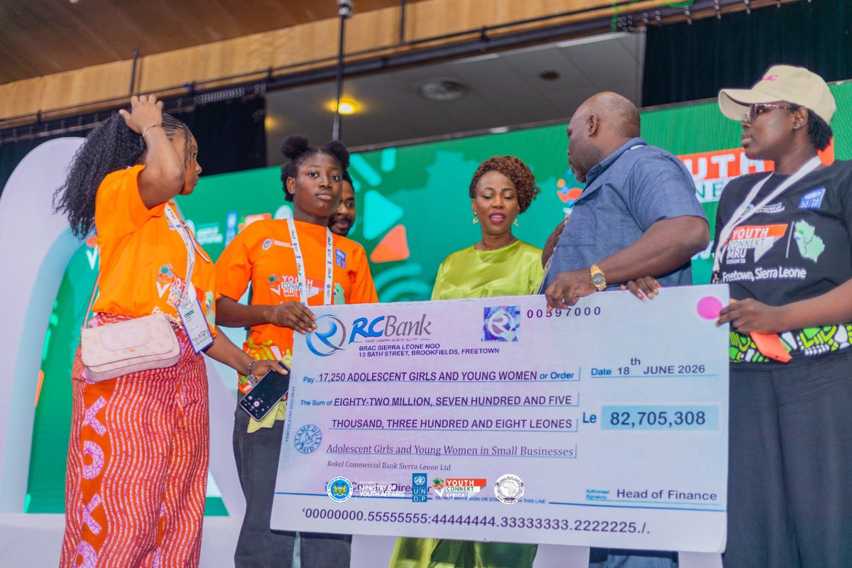 YouthConnektAf's tweet photo. Day 2 of the YouthConnekt Mano River Union Forum was a powerful showcase of action and opportunity. From high-level stakeholder engagements and inspiring discussions on women’s economic empowerment to the keynote address by H.E. Dr. Fatima Maada Bio, First Lady of Sierra Leone, the day highlighted a shared commitment to youth development with the inauguration of the MRU Young Women Leadership Initiative.  🌍✨#youthconnekt #youthconnektMRU