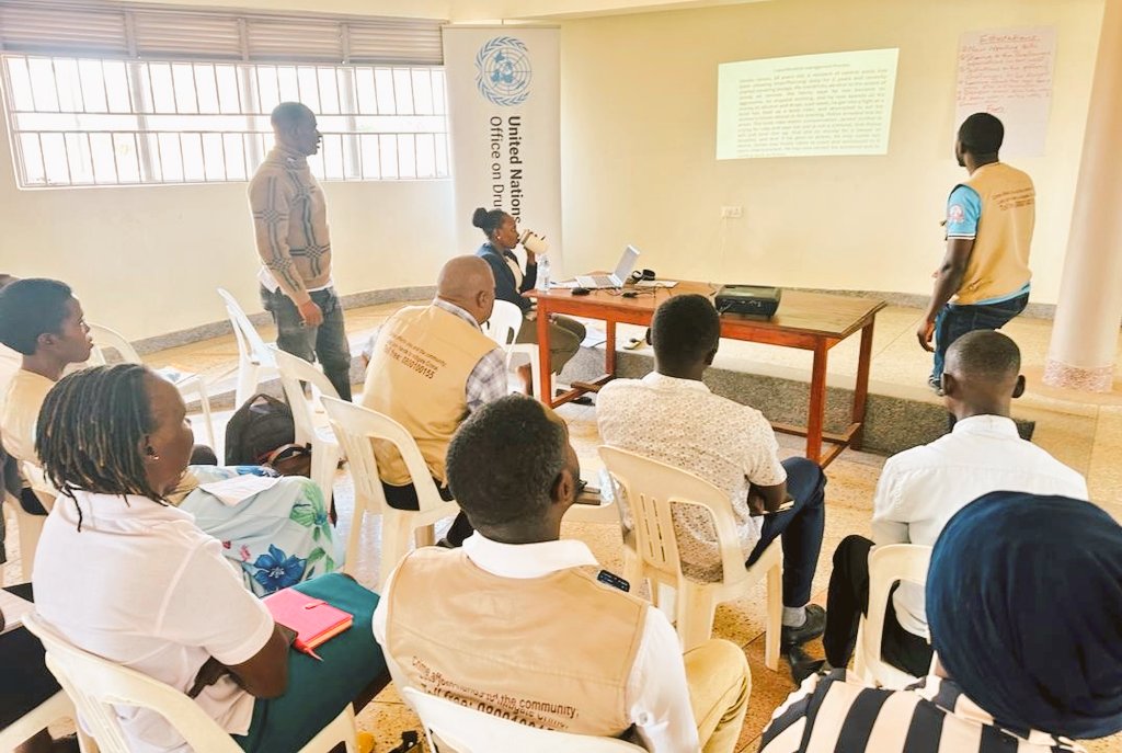 LaspnetUganda's tweet photo. The results are overwhelming, thanks to our District Leaders &amp; Partners who have endeavored to provide all the necessary support during the implementation of this programme!

@justicedefends 
@KibaaleL 
@KakumiroDLG 
@masindilg 
@HoimaDistrictLG https://t.co/WLUue0v8Yg
