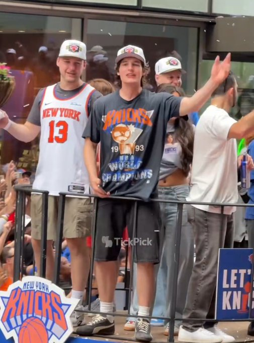HimHeManGuy's tweet photo. @GovKathyHochul @nyknicks https://t.co/vjnfr8sT9d
