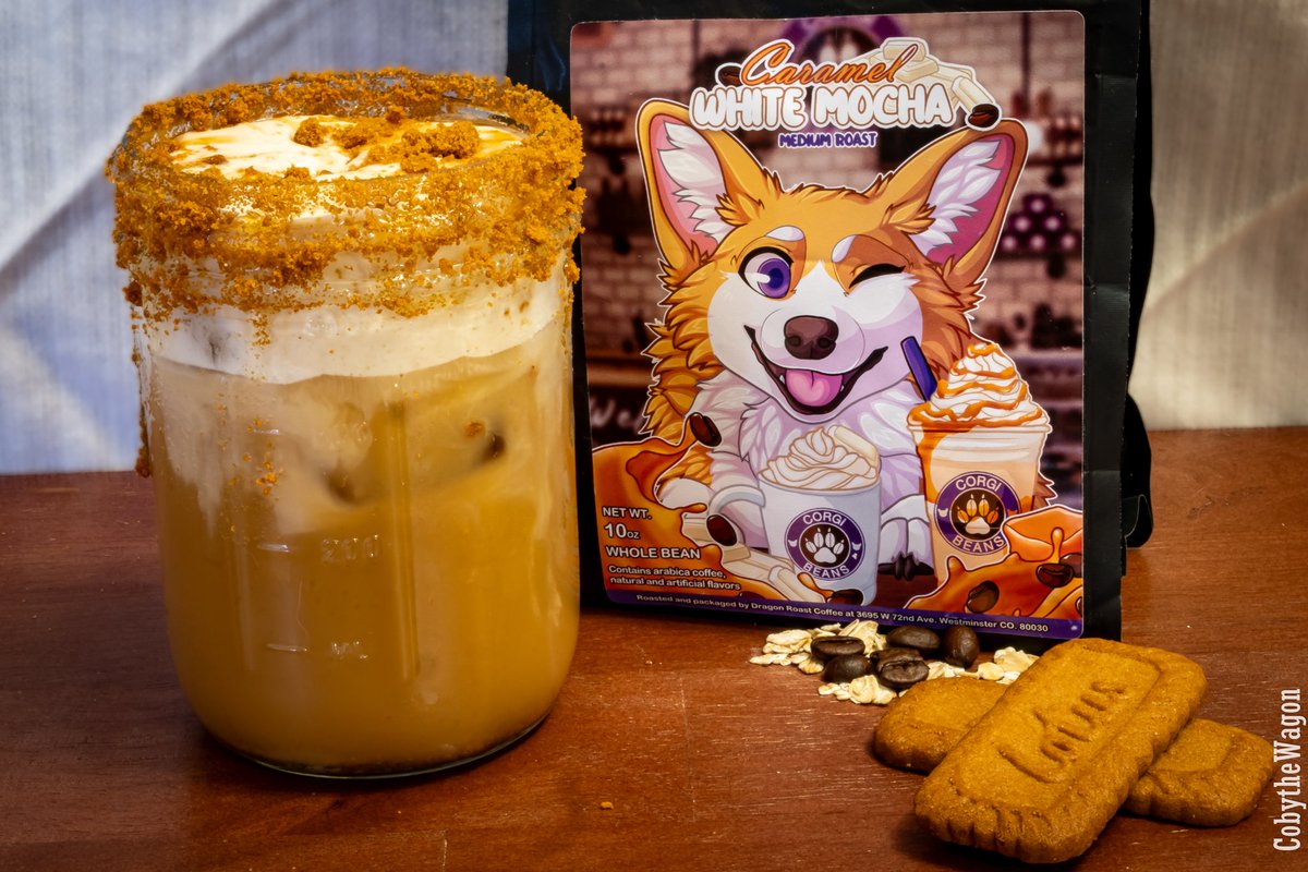 CobyWagon's tweet photo. Corgi Cafe Part 2: Honey Biscuit Cold Brew

Browned butter honey syrup, silky cold foam, and a cookie crumb rim

Made with the @DragonRoast  × @BuildAFur Caramel White Mocha Roast.

#furry #coffee #coldbrew #icedcoffee #drinkphotography #foodphotography https://t.co/WRA0EDgLHO