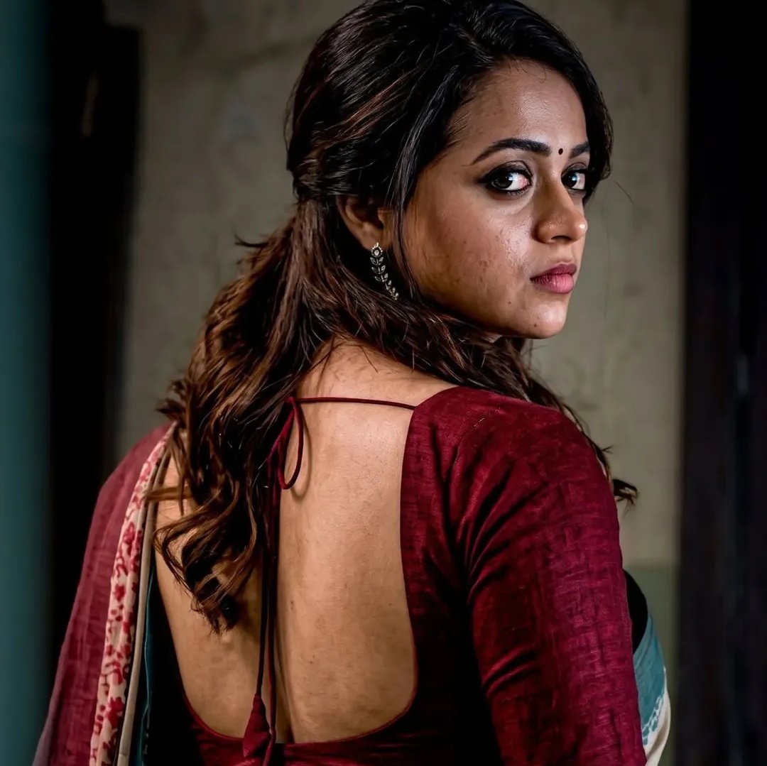 Vicky tweet media
