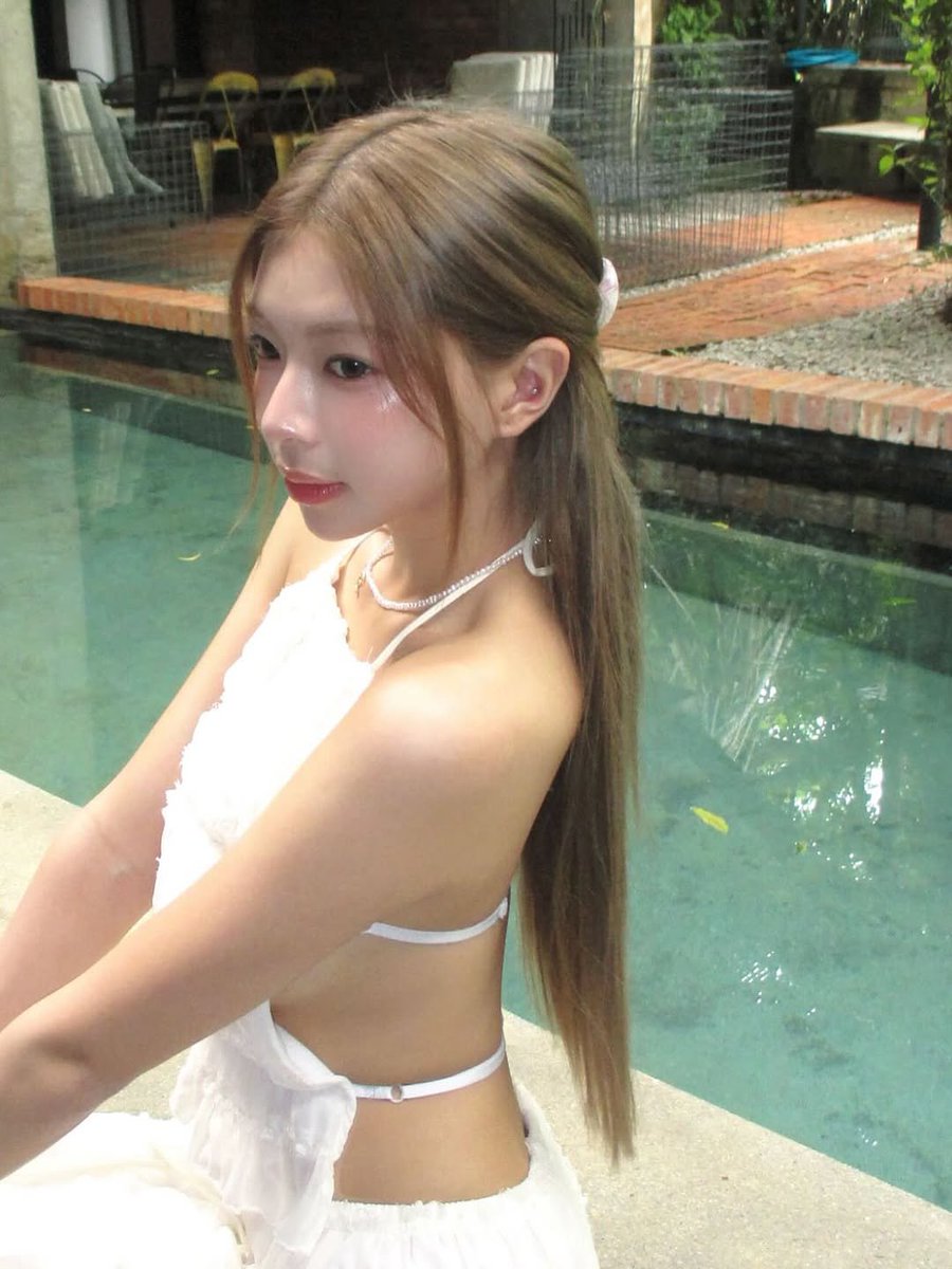 𝑬lyn. tweet media