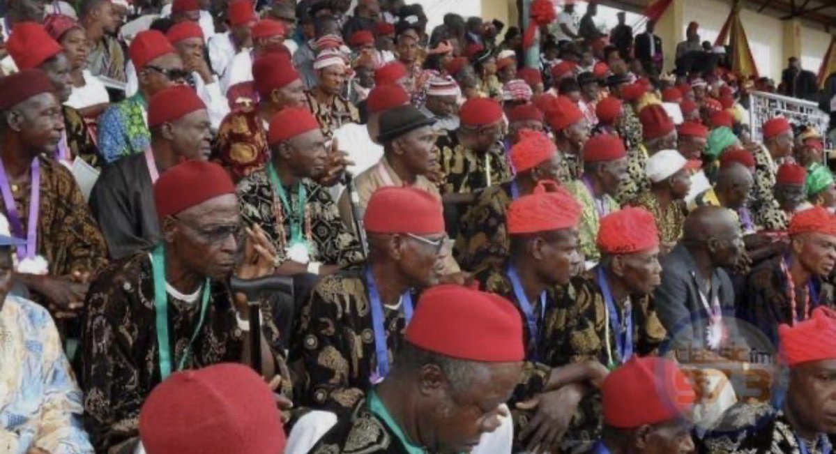 Chevchenko78's tweet photo. Yoruba will never leave Yorubaland to take over ur land,Hausa will never leave North to take over ur land,The only two tribes that would leave their land to take over yours are Fulani and Ibo,Those two tribes have 2 things in common, na why government declare 2 of them terrorist https://t.co/pDa54YiHnm