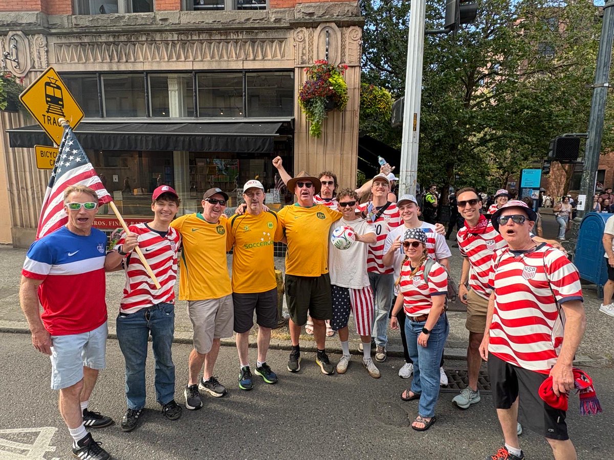 AusAmbUSA's tweet photo. It is game day in Seattle and Australian supporters are out in force to support the Socceroos. https://t.co/cepc17mshx
