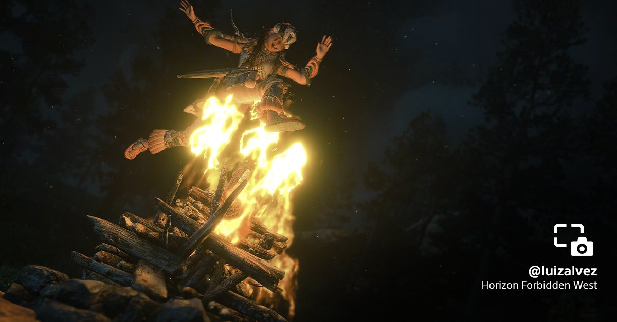 PlayStation_BR's tweet photo. O calor das fogueiras e a animação do nosso arraiá in-game renderam capturas cheias de
energia e diversão. 🌽https://t.co/FYVkvPwIg4 https://t.co/FG9Tz1Nw96