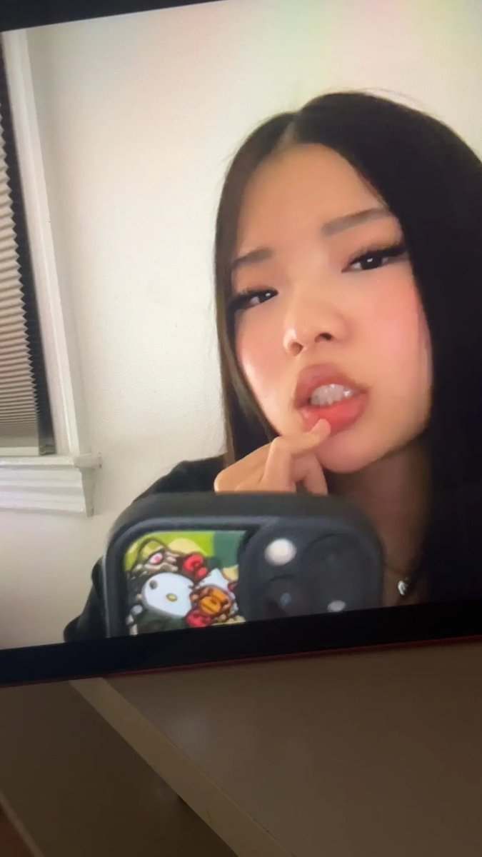 cutelolbye's tweet photo. https://t.co/ni7sFCeFJj