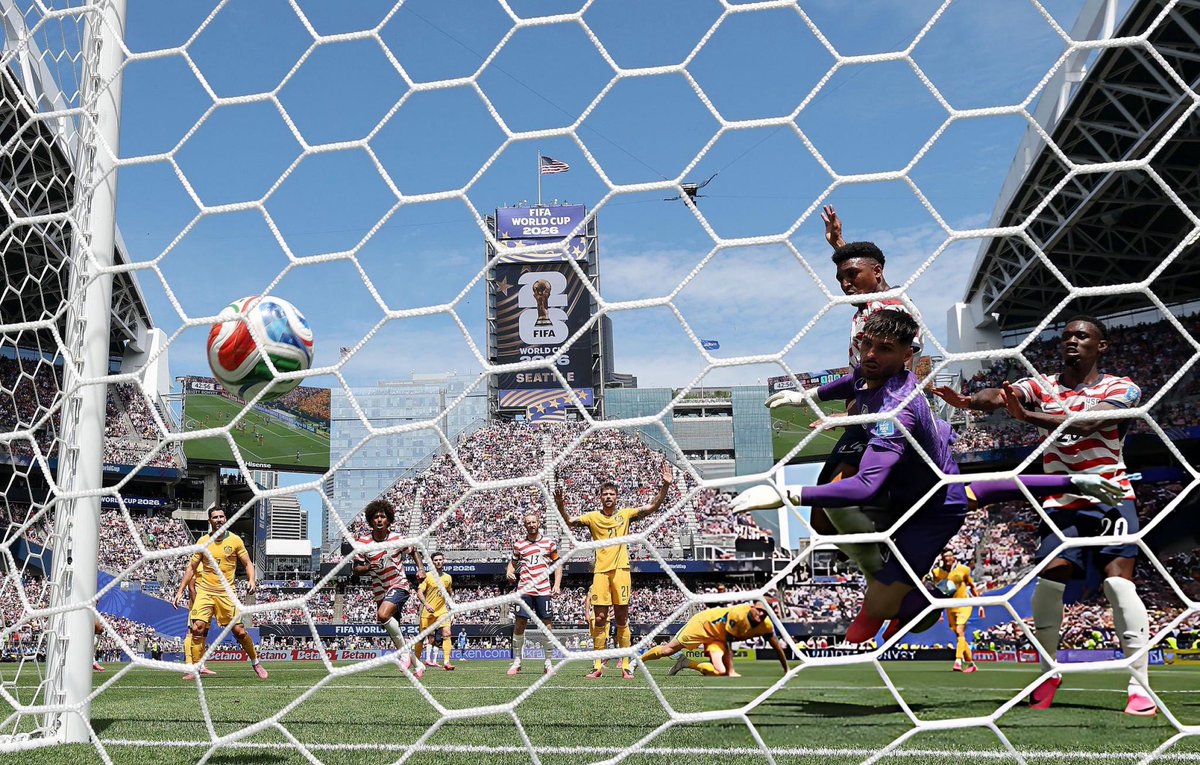 CristianoMaiz's tweet photo. #FIFSWORLDCUP https://t.co/aFlxBpEOY2