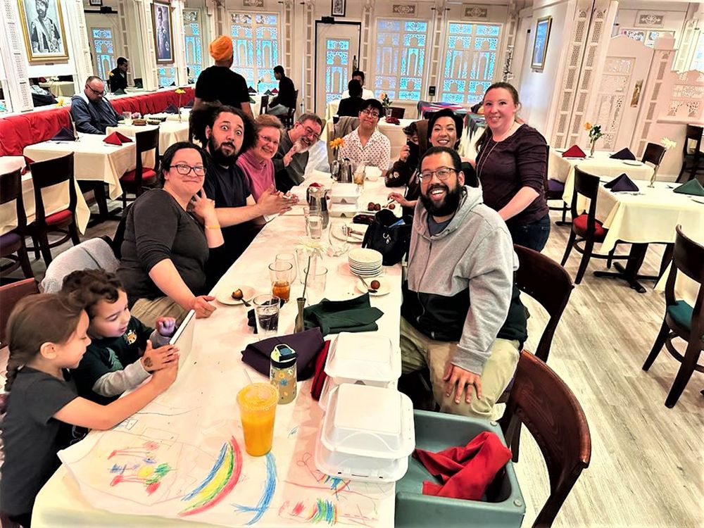 RoyalIndiaNC's tweet photo. 👑 Happy #FathersDay in advance! Celebrate Dad with family, friends & delicious Indian cuisine at Royal India. Enjoy #ButterChicken, seafood, lamb, vegan favorites & desserts.
https://t.co/ENyBulvJKF
#HappyFathersDay #Restaurant #IndianFood #Dinein #Takeout #Delivery #RaleighNC https://t.co/7j1tnZGeby