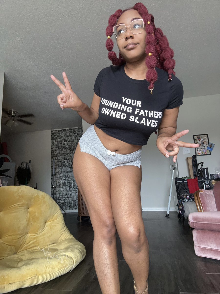 cheybaaee's tweet photo. Happy Juneteenth 
Alexa play Sexy Soulaan https://t.co/PXvttt7OkY