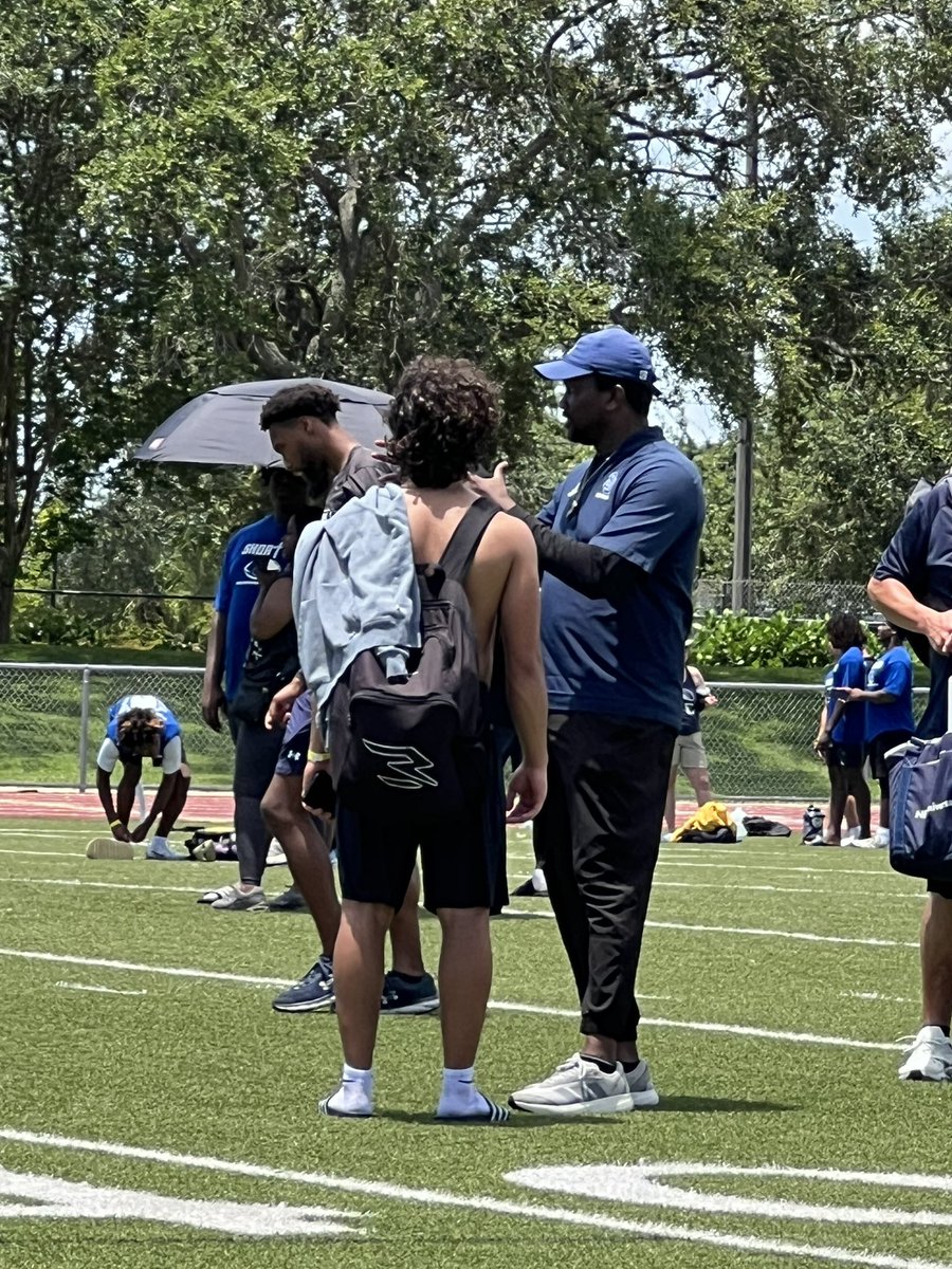 LalEsteb's tweet photo. Blessed to work and speak to @Coach_HJacobs @TimGlanton and @CoachDietlSU. Thank you @PrepRedzoneFL @sixstarfootball and @CoachWard21 https://t.co/wxgh4AJreC