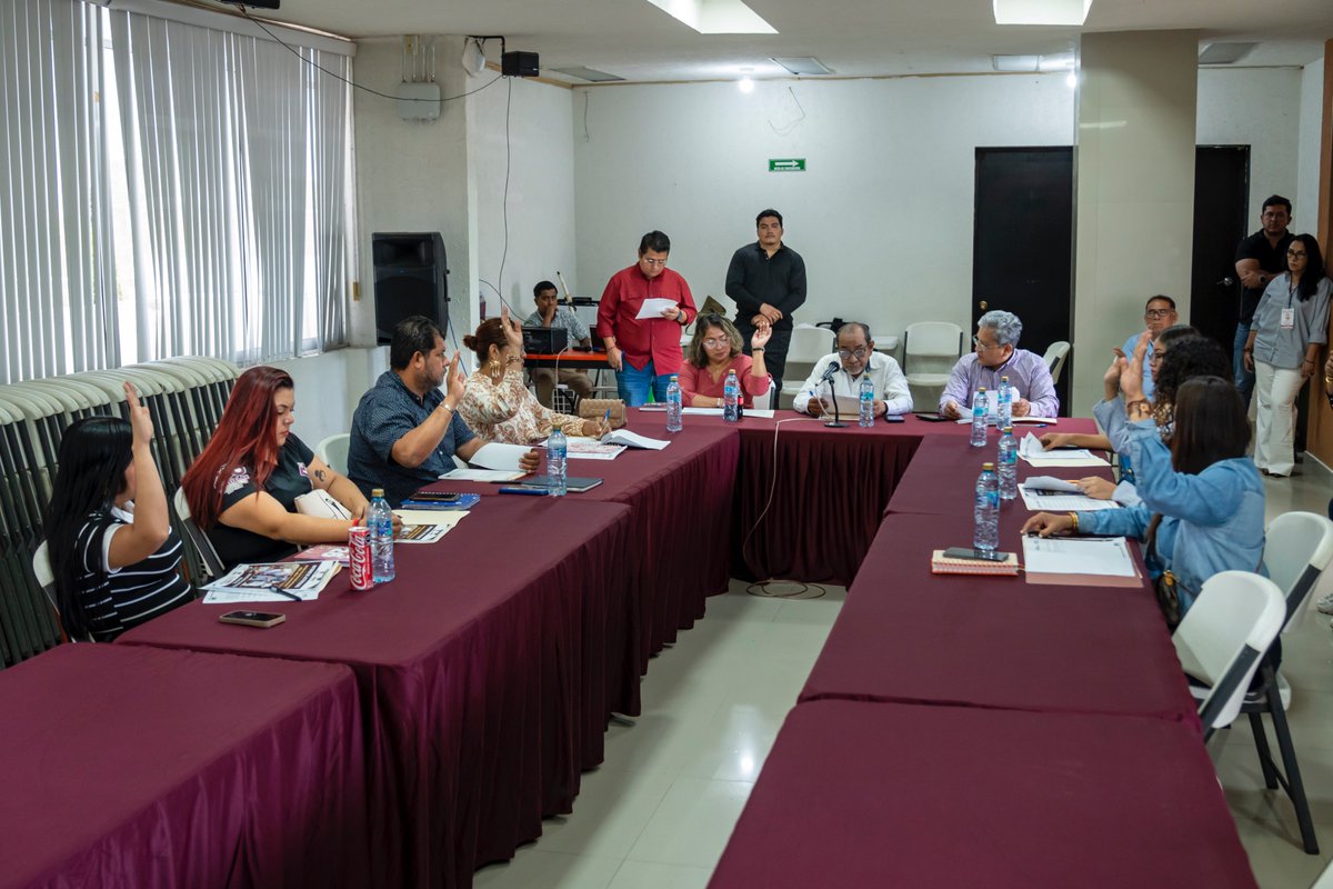 gobminatitlan's tweet photo. El alcalde Guillermo Reyes Espronceda encabezó la Primera Sesión Ordinaria de SIPINNA, donde se dieron a conocer las acciones y actividades desarrolladas a lo largo de 2026 en favor de la niñez y la adolescencia.

#UnidadPorElBienDeTodos #Minatitlán https://t.co/HVX6OUYvYS