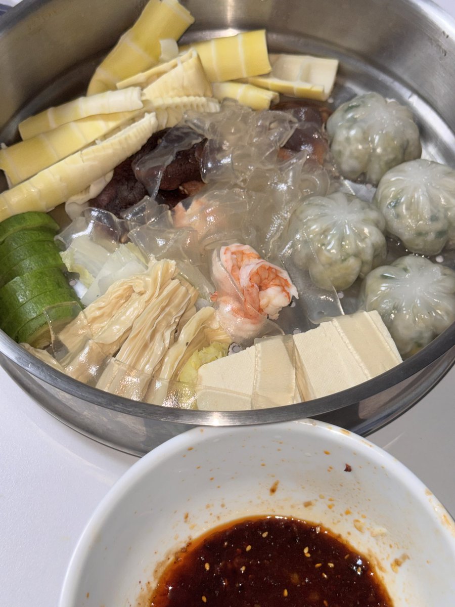 sangtaeping's tweet photo. 야채?찜 https://t.co/wVoTx9AhYx