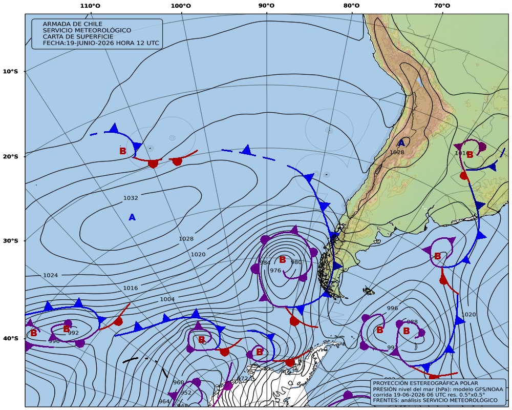 MetArmada_Valp's tweet photo. Carta de superficie a color correspondiente a las 12 UTC. 🌥️ Visita nuestra página web https://t.co/Qy9ejFWPpw 📷#Chile #PacíficoSur #WeatherAlerta https://t.co/tHHIownrUm