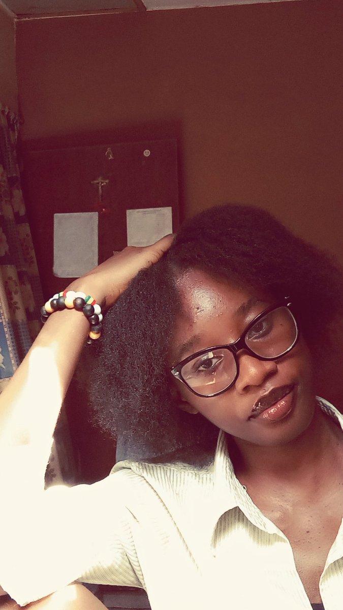 Licia_Biyi's tweet photo. Hiii....I'm Felicia from Ondo State, can I get to know you in the comments section? https://t.co/G0tuBdIvU6