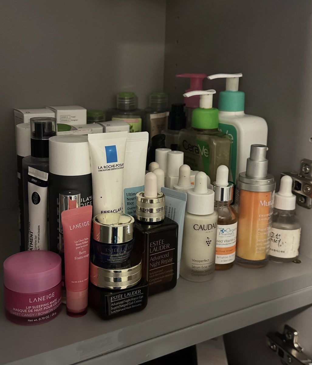 astralbaes's tweet photo. men don't understand how expensive this is https://t.co/hTgnSXCLkJ