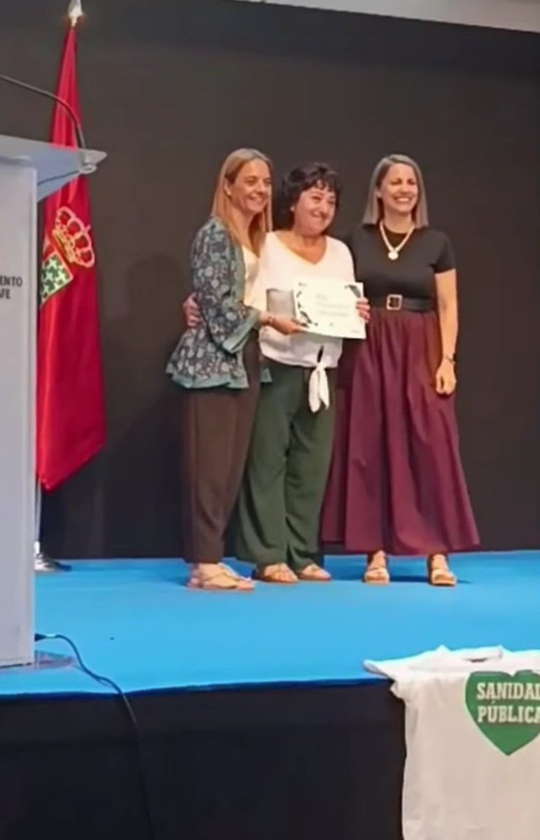 acurema_consumo's tweet photo. @acurema_consumo recogiendo su reconocimiento otorgado por @aytogetafe en la #IGaladelaSalud por nuestra labor en el municipio desde 1992 defendiendo los derechos de  los Getafenses ayudando siempre y dando asesoramiento para tramitar sus reclamaciones.
https://t.co/w2kuBTAZKP https://t.co/BsVwjNg4rl