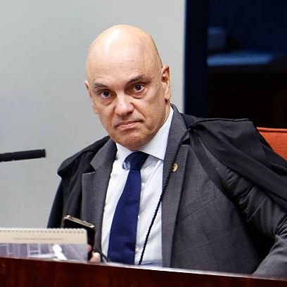 meioindep's tweet photo. 🚨ATENÇÃO: Presidente Trump pede julgamento de Alexandre à revelia; Rumble e Trump Media alegam que ordens do ministro de restrição e bloqueio violam garantias constitucionais dos EUA https://t.co/5JhLanVcgN