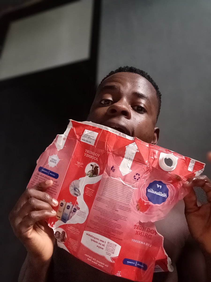Emmaculate_8229's tweet photo. If you're not a billionaire's daughter don't dear think of dating me

I am fit
I smells good
I'm a good chef
I dont waste resources https://t.co/UO5iten6dP