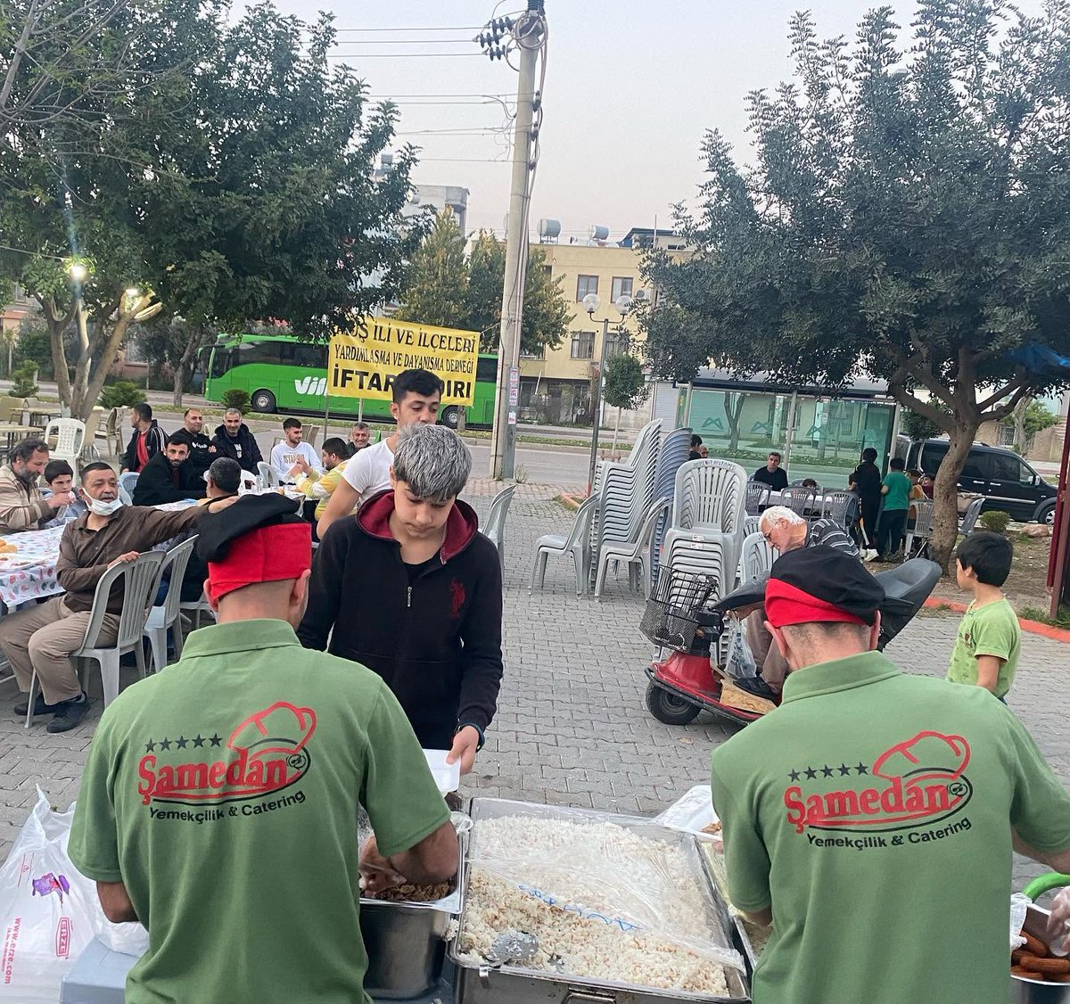 gidadedektifi's tweet photo. Mersin'in Toroslar ilçesinde faaliyet gösteren Öz Şamedan Yemekçilik tarafından üretilen dana kavurmada tek tırnaklı eti tespit edildi.
Tarım ve Orman Bakanlığı'nın 05.04.2026 tarihinde yaptığı denetimde tespit ettiği skandal tağşiş listesinde duyuruldu.
https://t.co/a0r5q9fNQT https://t.co/4oYZnslsXN