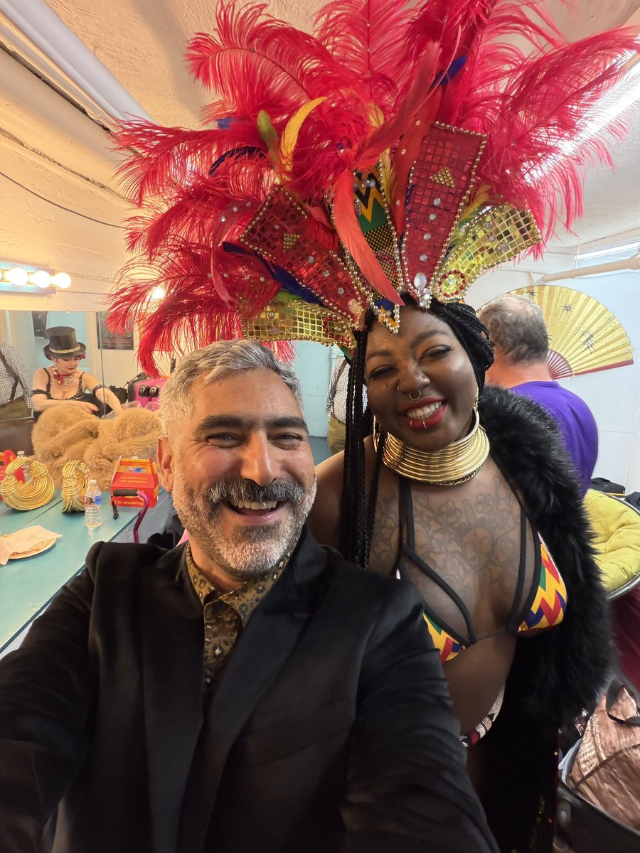supermarke's tweet photo. SF is full of fabulous and talented creatures and no one will ever take that away. https://t.co/ElGplCYxtJ