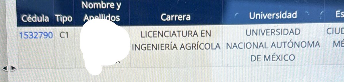 pePelenme's tweet photo. No sean cabrones. Si se van a inventar números de cédula profesional por lo menos procuren que sean de medicina. https://t.co/xoZnriPG6V