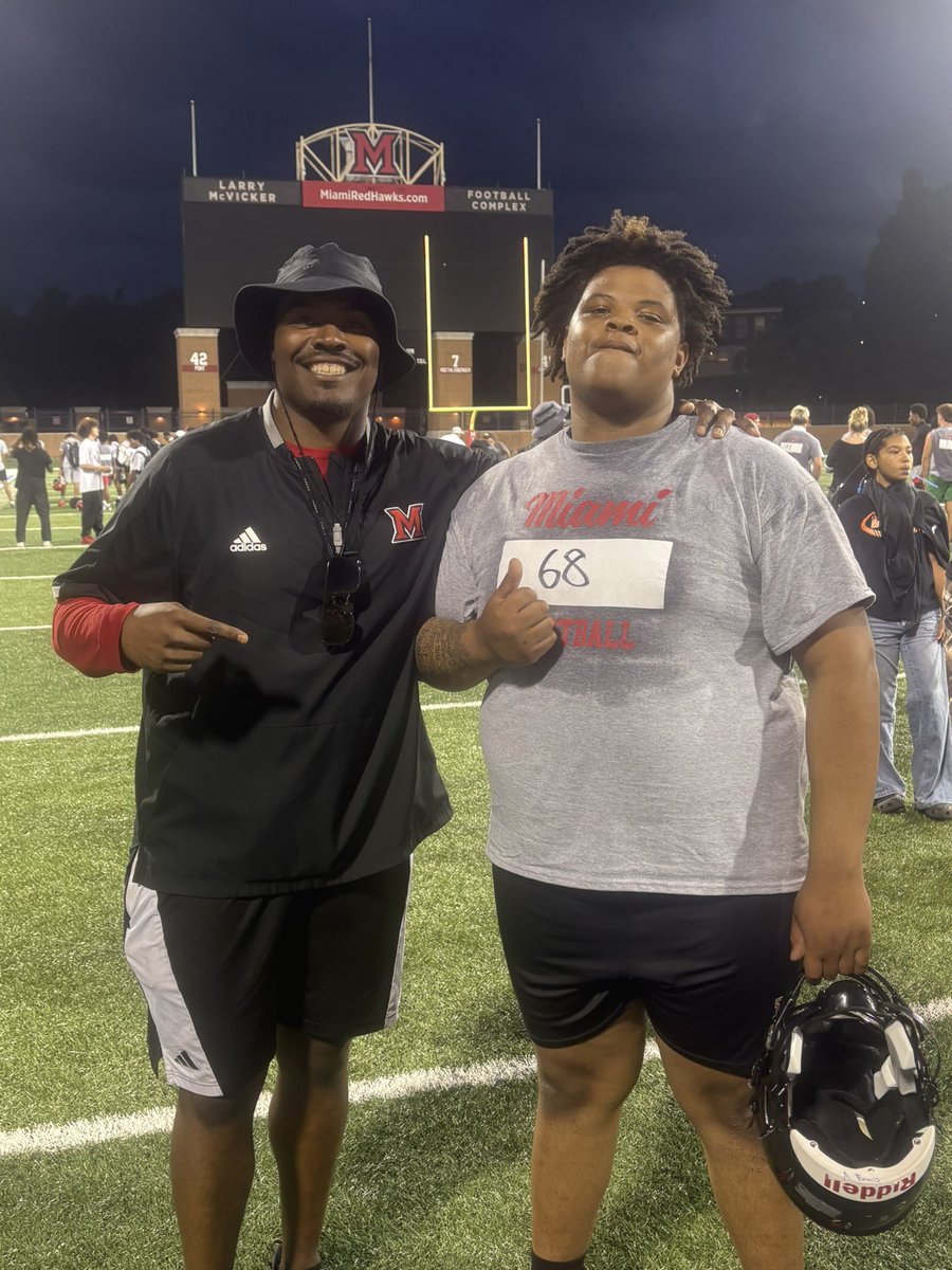 5starr_anton's tweet photo. "Great Time at the @MiamiOHFootball camp very glad I got build connections and relationships yesterday I can't wait to be back this fall !"
@NCHSPanthersFB @COACHCOFFER @HeyCoachD @Bryan_Ault @CoachZeek_ https://t.co/81cMwpEKZ5