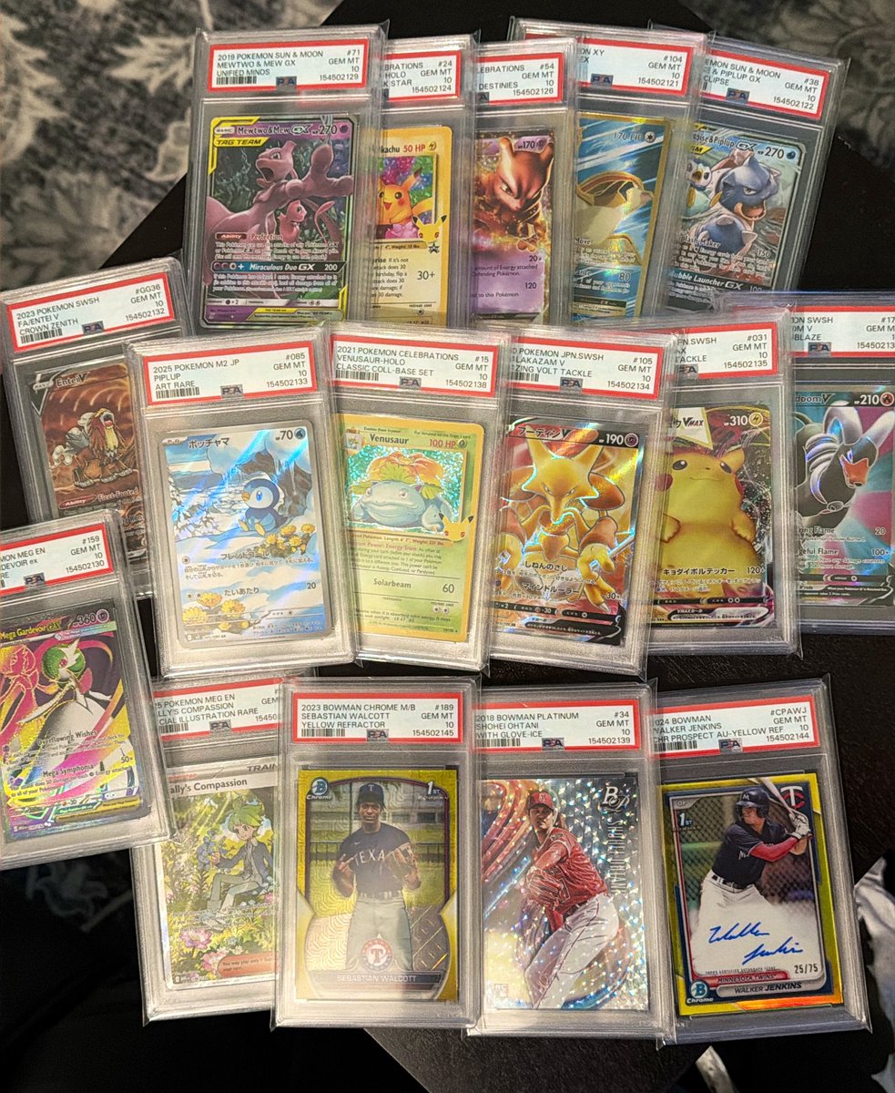 NM_TradingCards's tweet photo. The highlights of a @PSAcard sub with @MM_82004 😬😎 https://t.co/pfjZfg2bdA