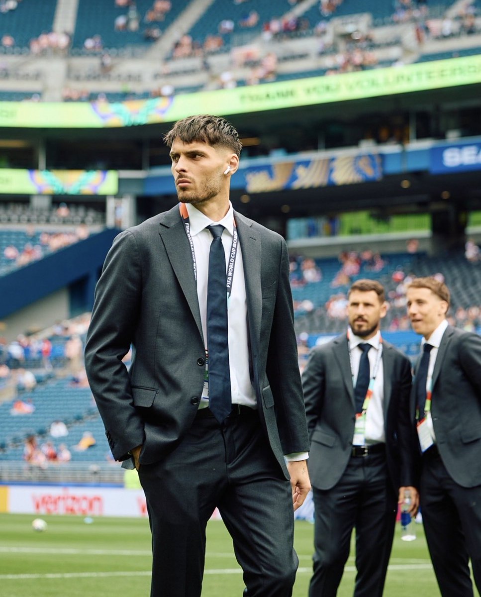 MelbourneCity's tweet photo. 🇦🇺 LOCKED IN. 

#FIFAWorldCup #Socceroos https://t.co/F2ipC4kDH8